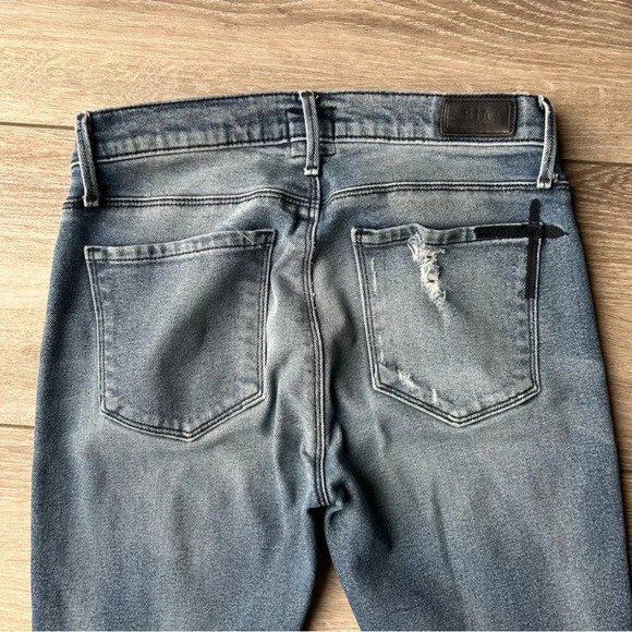 RtA ROAD  TO AWE Icon Distressed Skinny Jeans - Picture 15 of 16